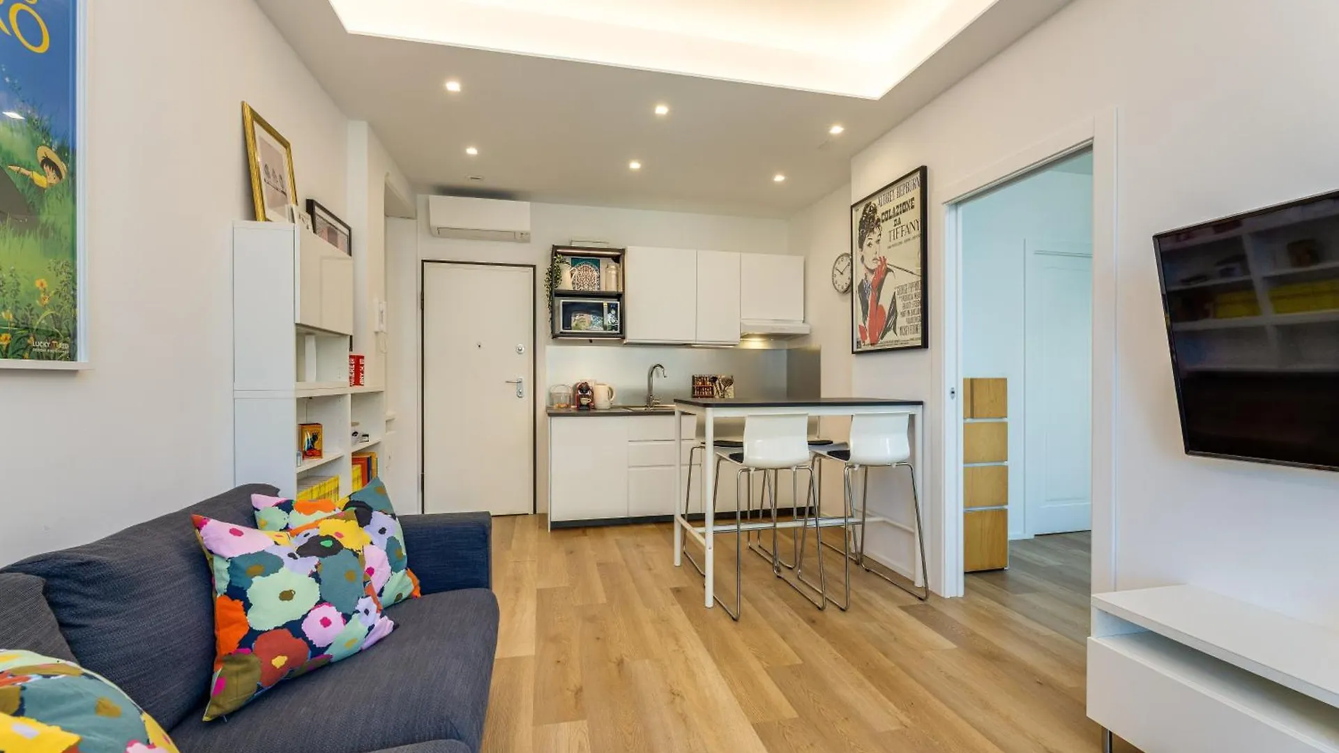 Vatican 10 Min Modern Apartment Ac, Wi-Fi, Netflix Rome